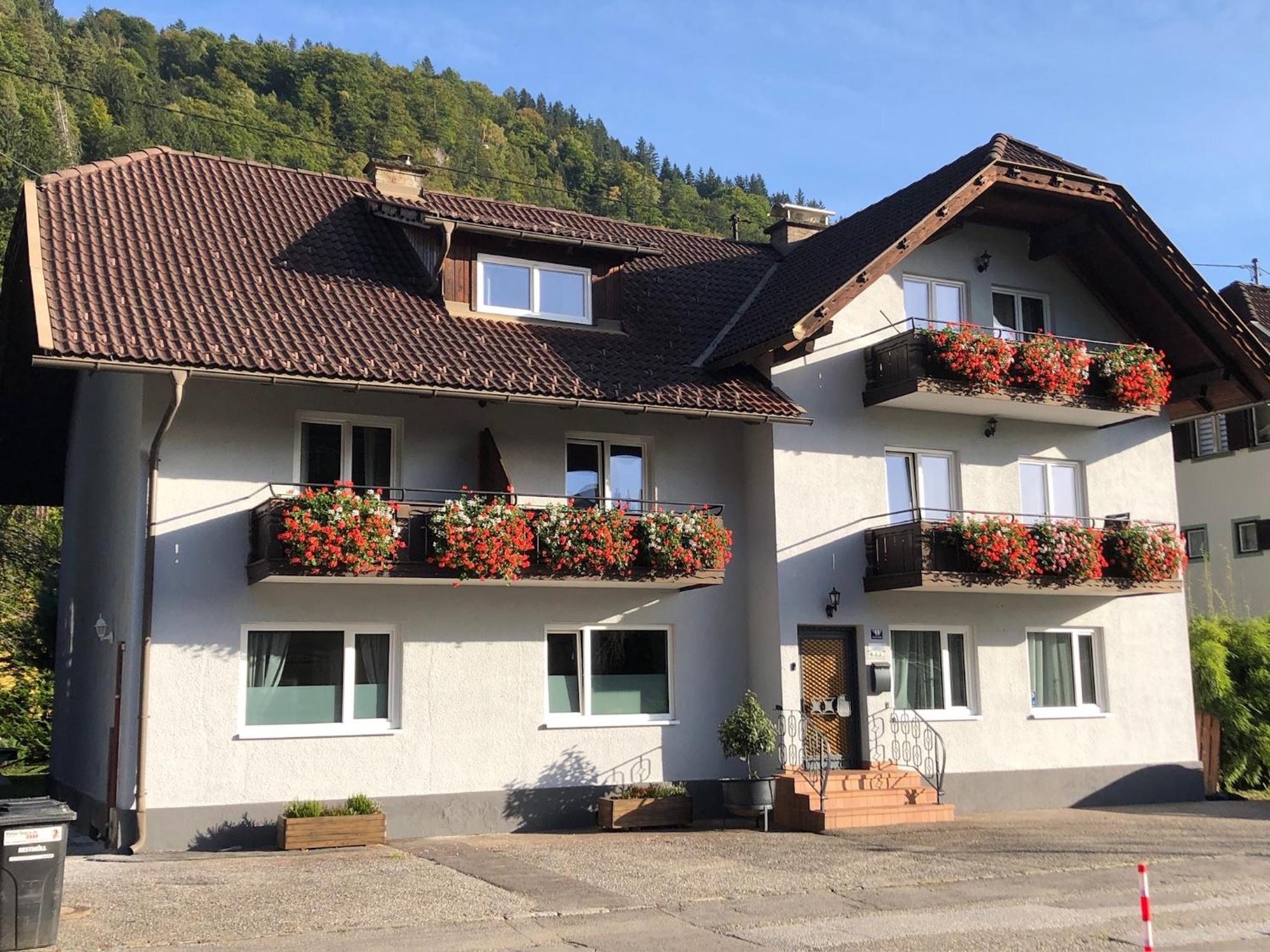 Appartement Kuhglocken Ferienhaus Fuenf Sinne Döbriach Buitenkant foto